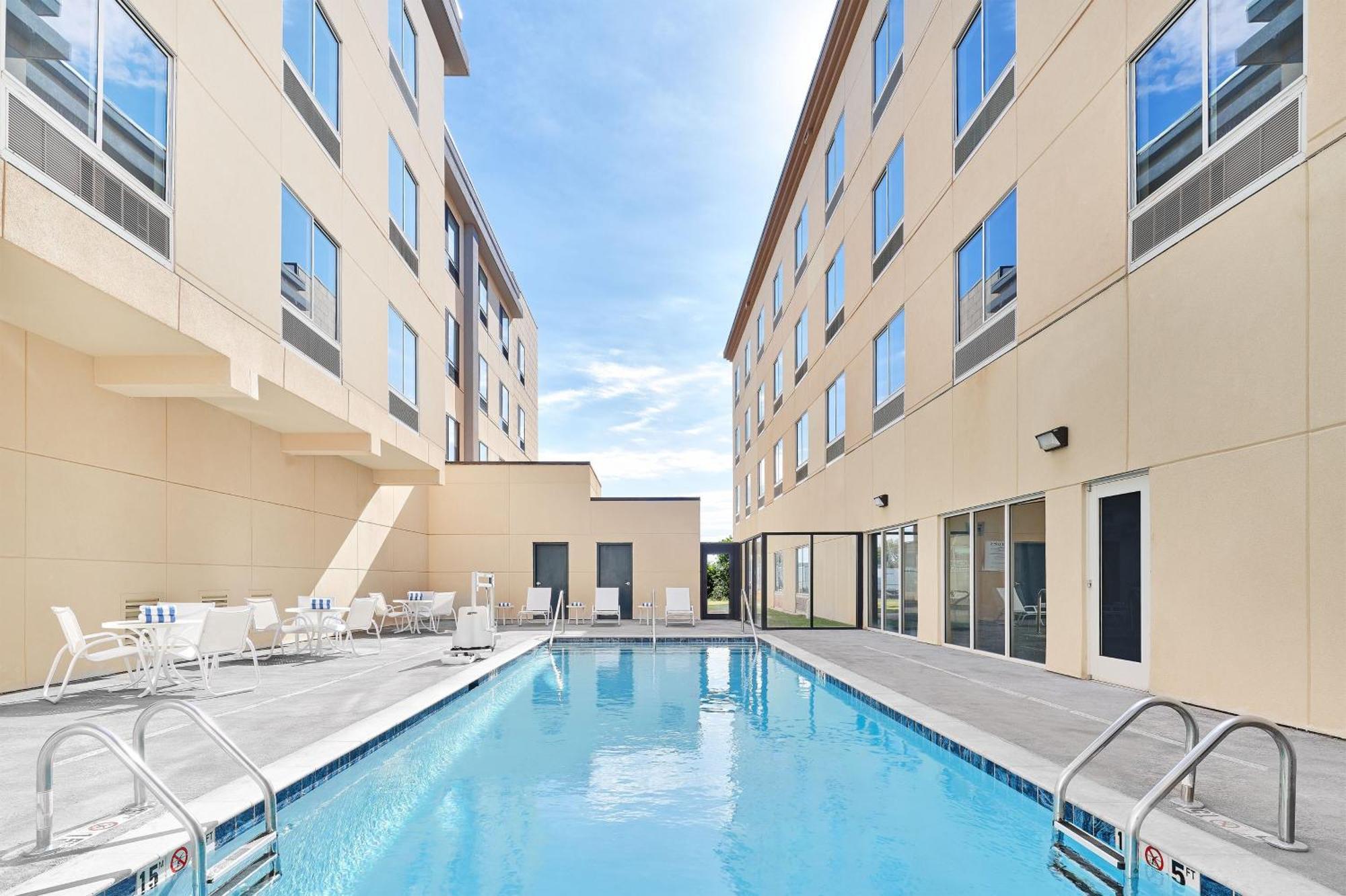 Four Points By Sheraton Oklahoma City Airport Esterno foto